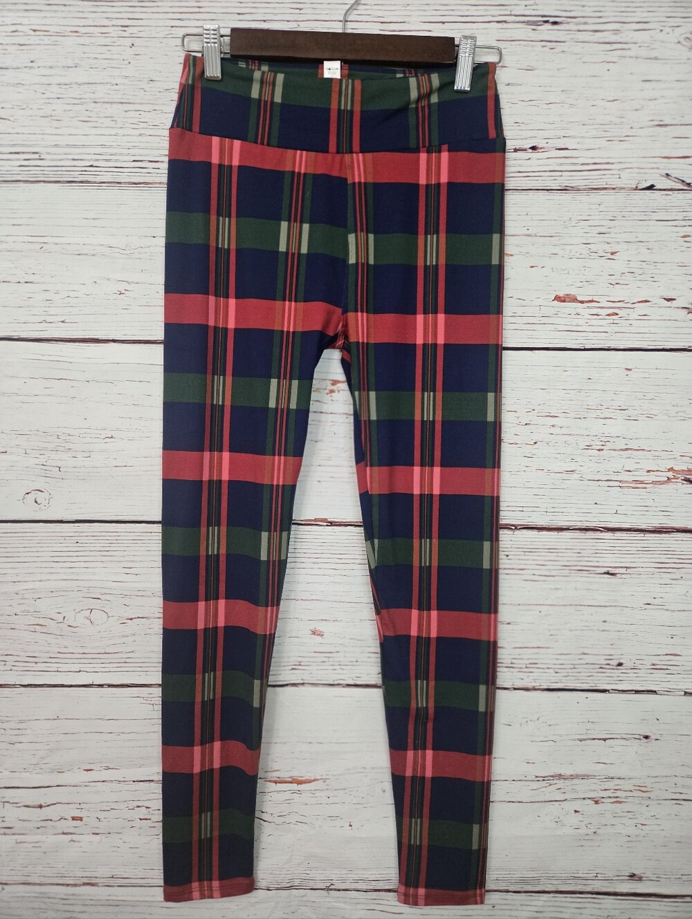 LuLaRoe One Size Holiday Plaid Leggings Red Green Blue Christmas Stretch OS